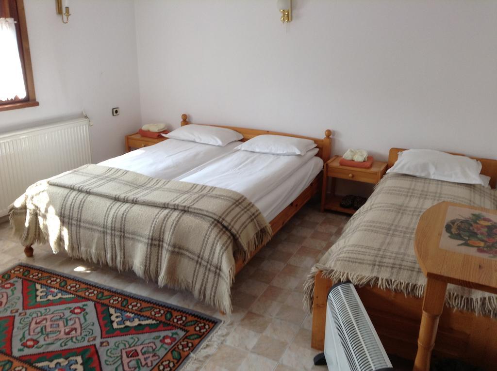 Vanda Guest House Arbanasi Bagian luar foto